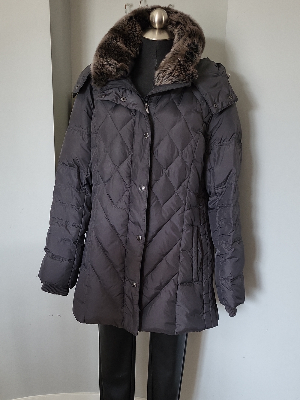 London Fog Down filled Winter Coat Fur Collar Quilted Puffer sz XL